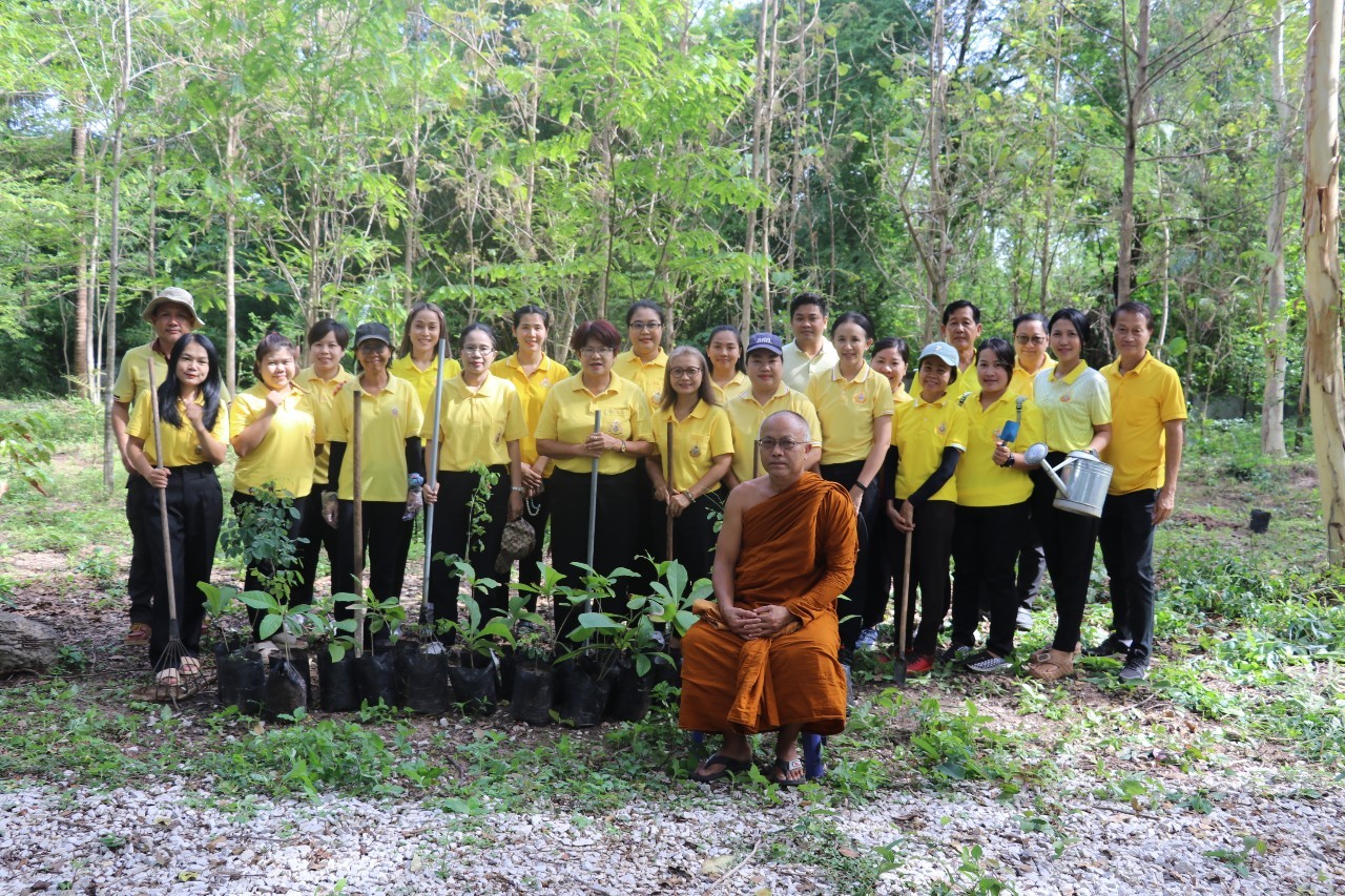 สศท.3 จัดกิจกรรมปลูกต้นไม้ เนื่องในวโรกาส วันเฉลิมพระชนมพรรษาพระบาทสมเด็จพระเจ้าอยู่หัว รัชกาลที่ 10 ครบ 72 พรรษา และวันปลูกต้นไม้แห่งชาติ ประจำปี 2567