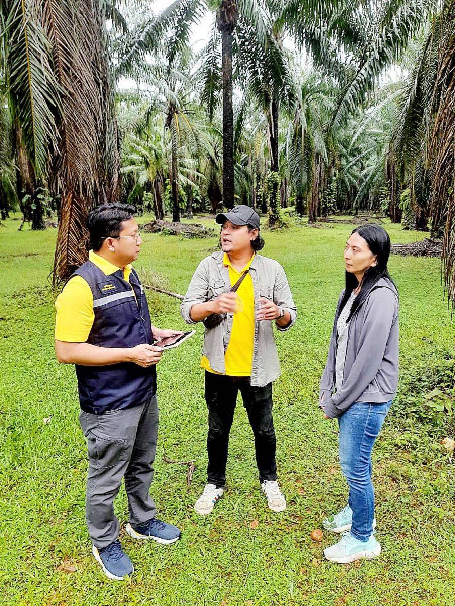 ศูนย์สารสนเทศการเกษตร ร่วมกับกองนโยบายและแผนการใช้ที่ดิน กรมพัฒนาที่ดิน ลงพื้นที่สำรวจภาคสนามโครงการประยุกต์ใช้เทคโนโลยีภูมิสารสนเทศเพื่อเพิ่มประสิทธิภาพการพยากรณ์ผลผลิตสินค้าเกษตร ปี พ.ศ. 2567